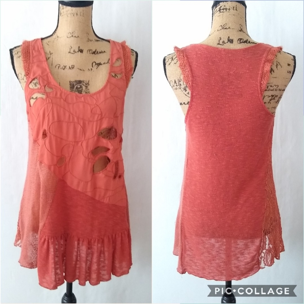 GIMMICKS Buckle soft knit mixed media peplum tank top boho shirt